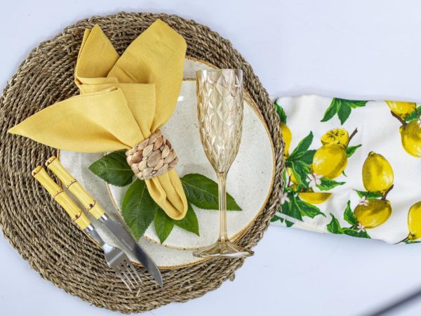 O que não pode faltar em uma mesa posta cheia de cor?