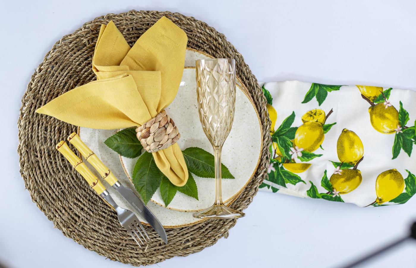 O que não pode faltar em uma mesa posta cheia de cor?