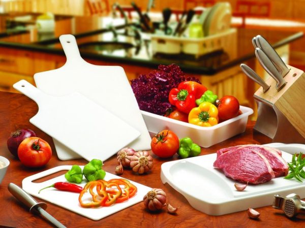 Por que escolher tábuas de plástico para sua cozinha?