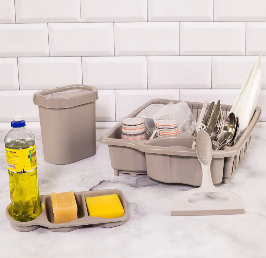 Como manter a pia da cozinha organizada no dia a dia?