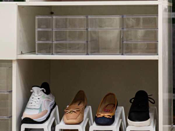 Soluções práticas para organizar seus sapatos e otimizar o espaço do armário